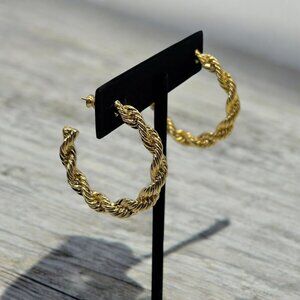 Vintage 1993‎ Cervelle Gold Tone Rope Hoop 14K Gold Post
